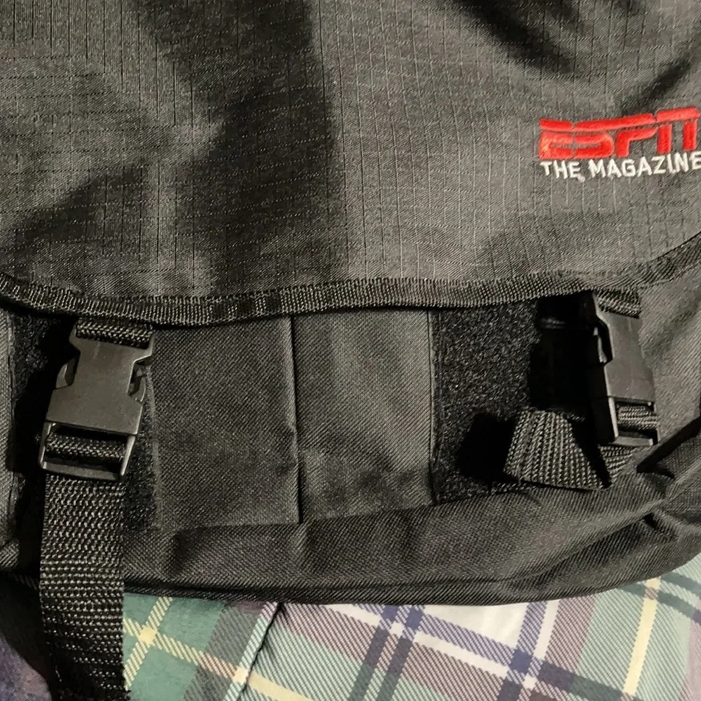 New ESPN the Magazine carry bag